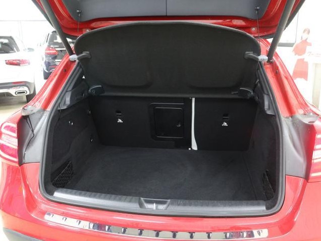 GLA250　荷台