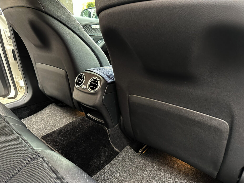 W205 シートバックポケット