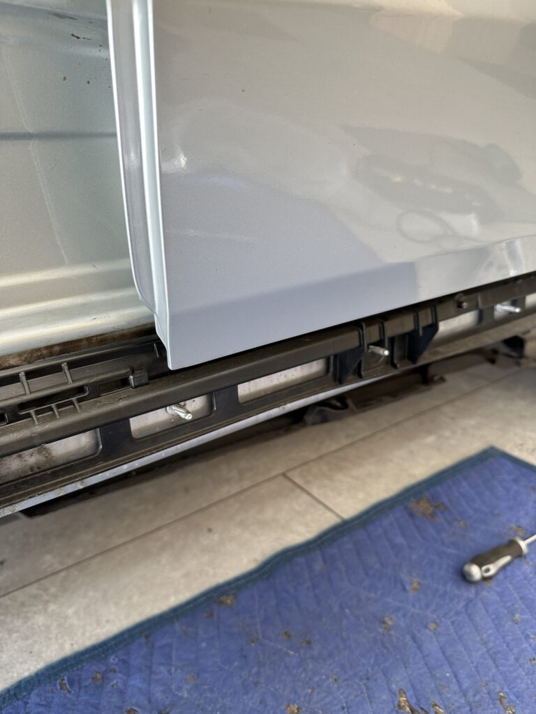 X253 サイドステップ