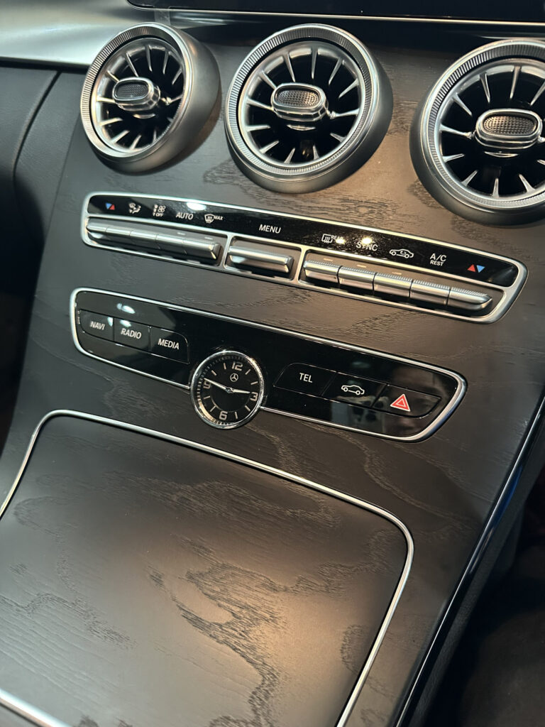 S205　センターコンソール　C43