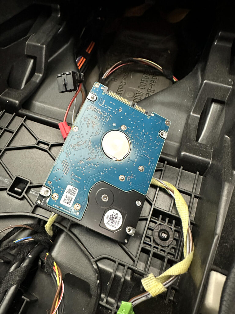 Cクラス　HDD　HGST