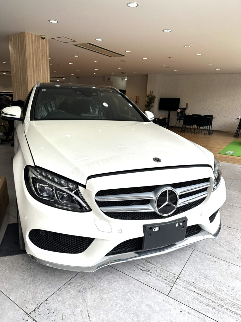 S205 Cクラス グリル交換 パナメリカーナ