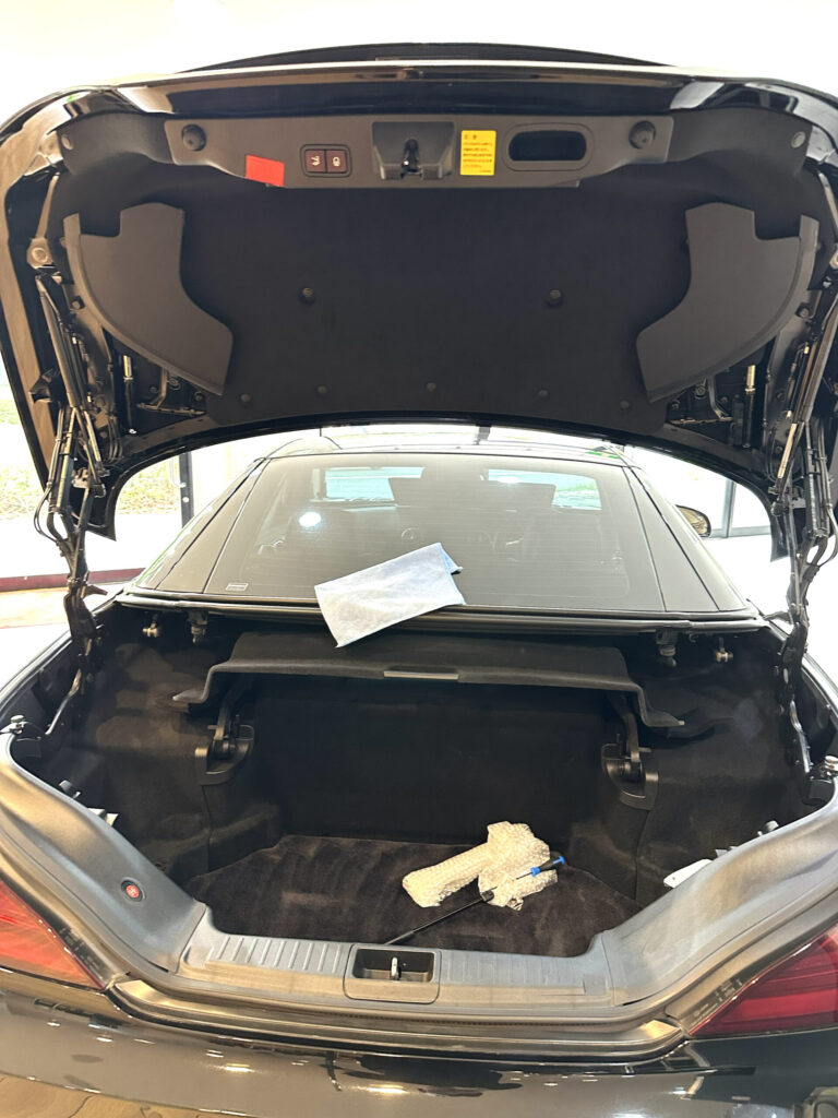 R231 SL トランクダンパー