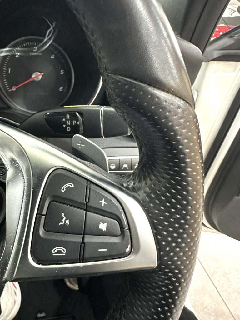 W205 ステアリング スイッチ 交換